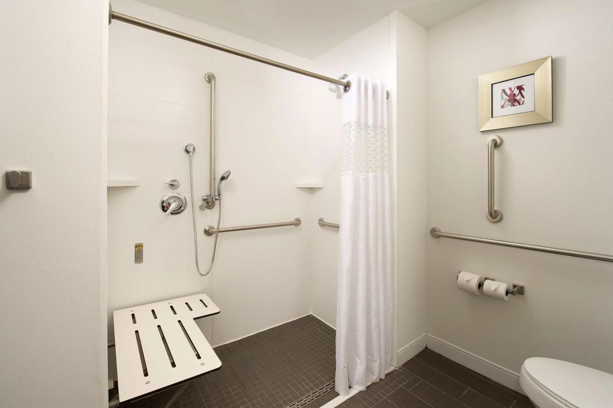 Hampton Inn Louisville East Hurstbourne Luaran gambar