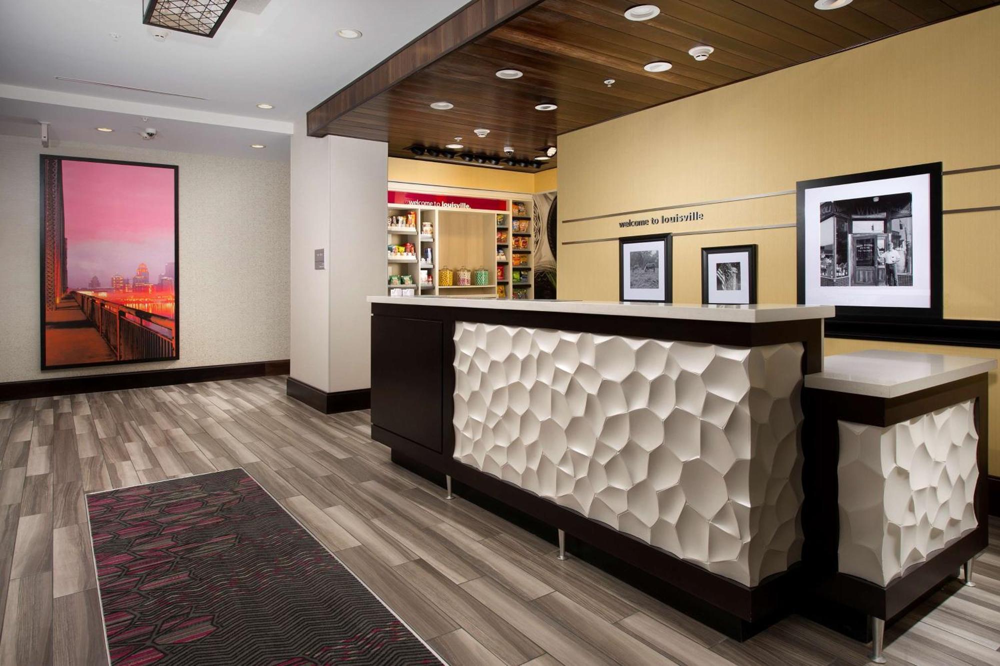 Hampton Inn Louisville East Hurstbourne Luaran gambar